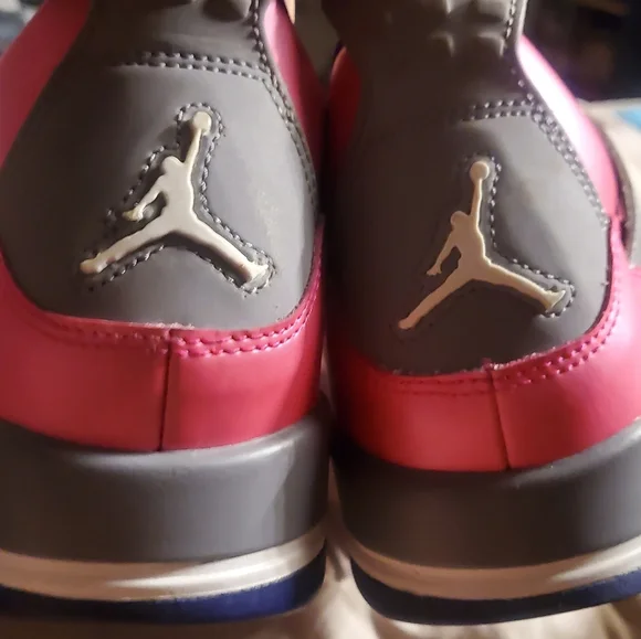 Retro Jordan's sz 7y worn once indoors pink and purple